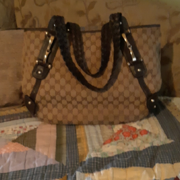 Gucci Handbags - Vintage Gucci large purse Gucci Handbags - Vintage Gucci large purse